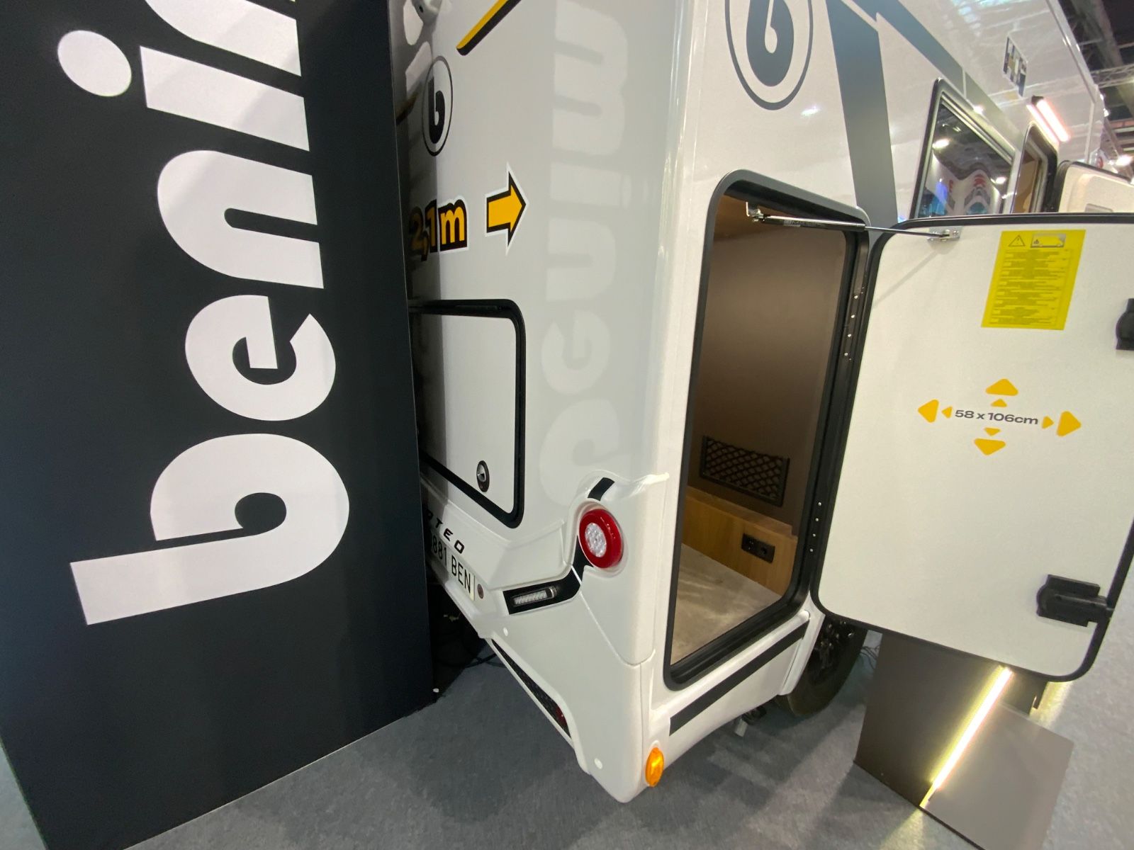 Fahrzeugabbildung Benimar Y 881 **Slim 2,14 m**neuer Grundriss**5,99 m**