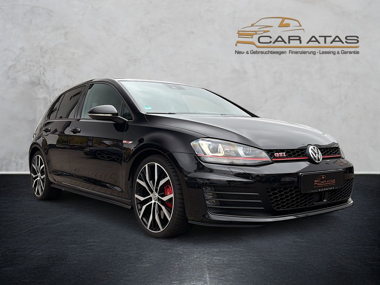 Fahrzeugabbildung Volkswagen Golf GTI Performance DSG*KESSY*ACC*NAVI*DAB*PDC