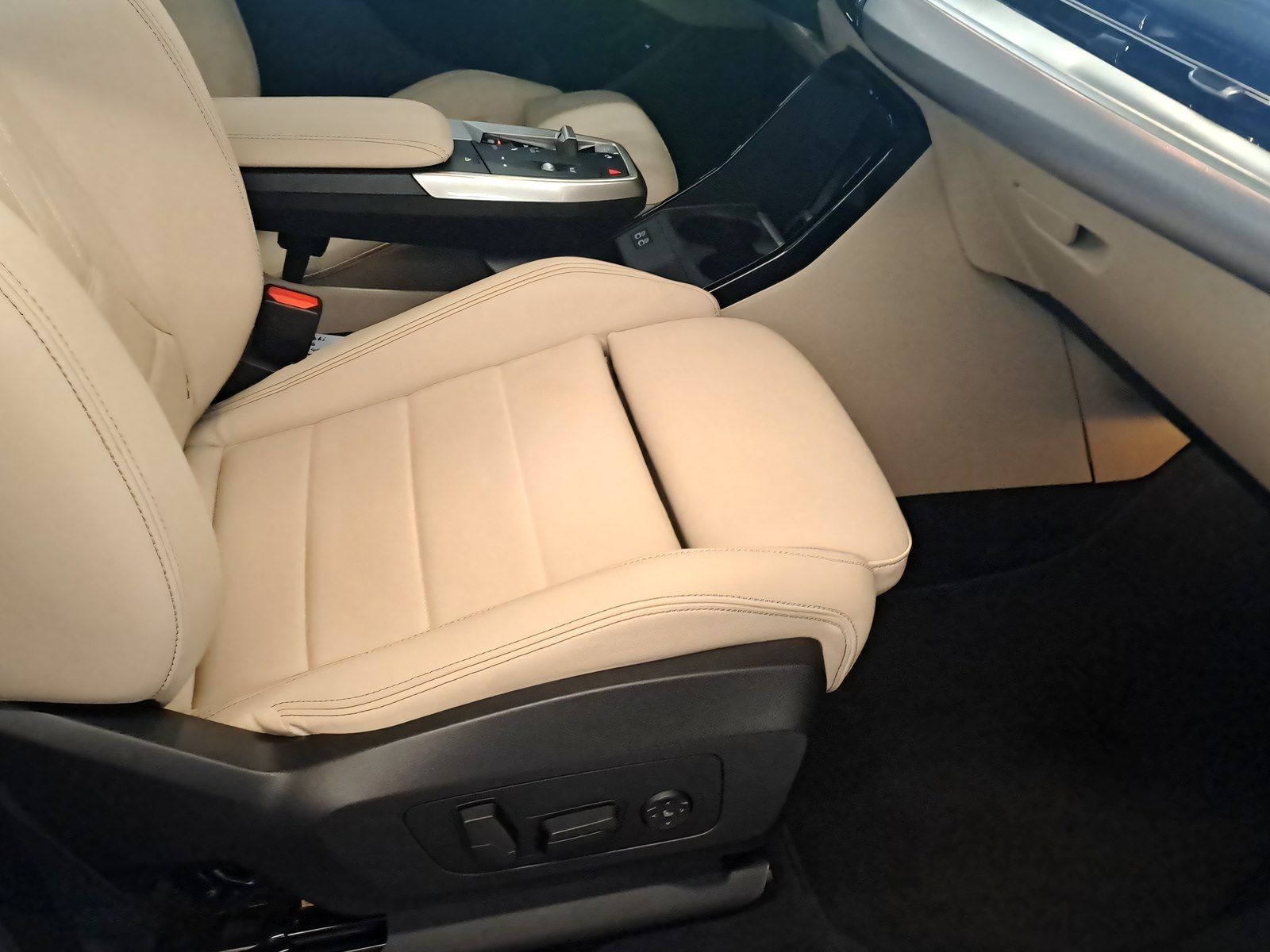BMW 223d xDrive Active Tourer AHK Driv.Assist.Prof foto 6