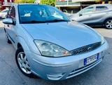 Ford Focus 1.8 TDCi (100CV) cat 5p. - Ford Focus aus 2004 mit Diesel-Antrieb