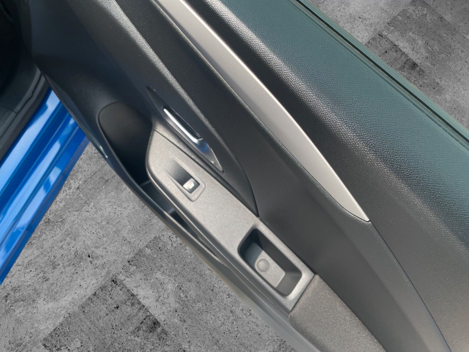 Fahrzeugabbildung Opel Corsa F Edition*SitzHZ*PDC*Temp*Blth*