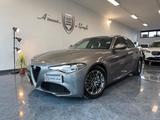 Alfa Romeo Giulia 2.2 T Diesel At8 180cv Super N - Alfa Romeo Giulia: Gelb