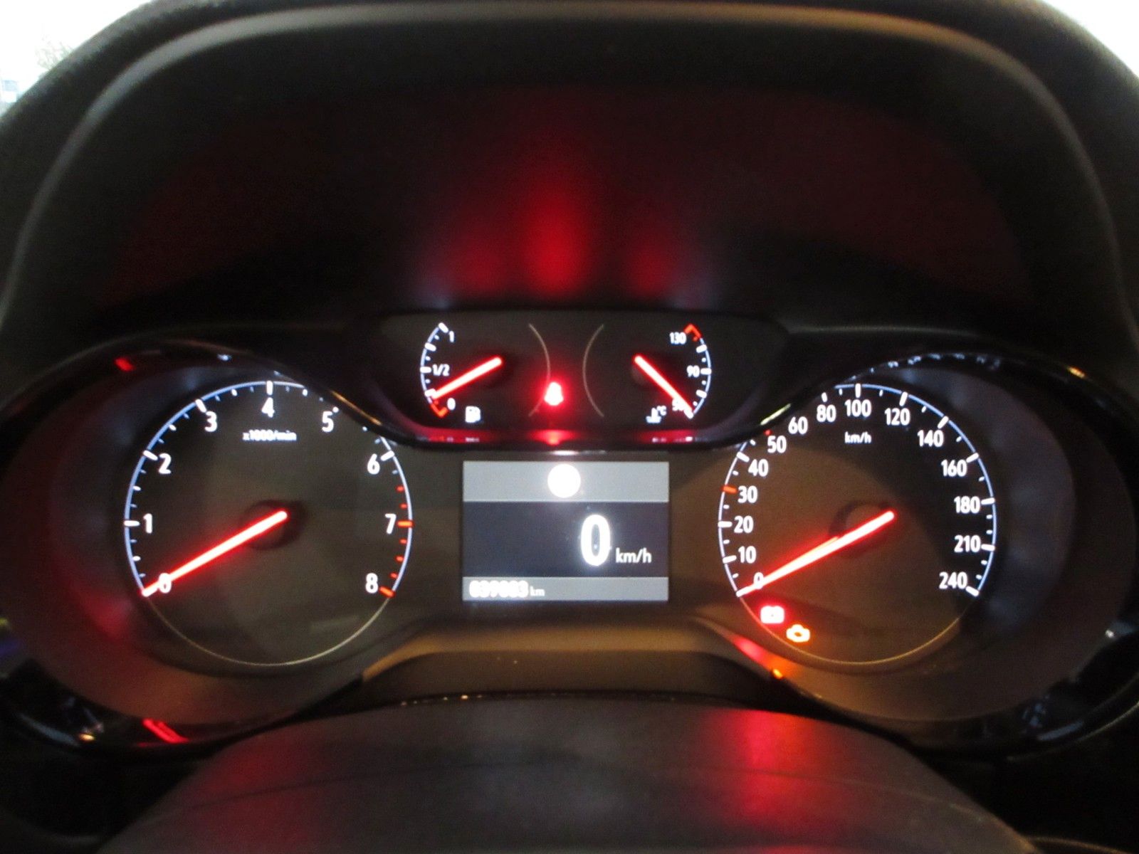 Fahrzeugabbildung Opel Corsa F Edition 1.2T NAVI/PDC/ALU/TEMPO