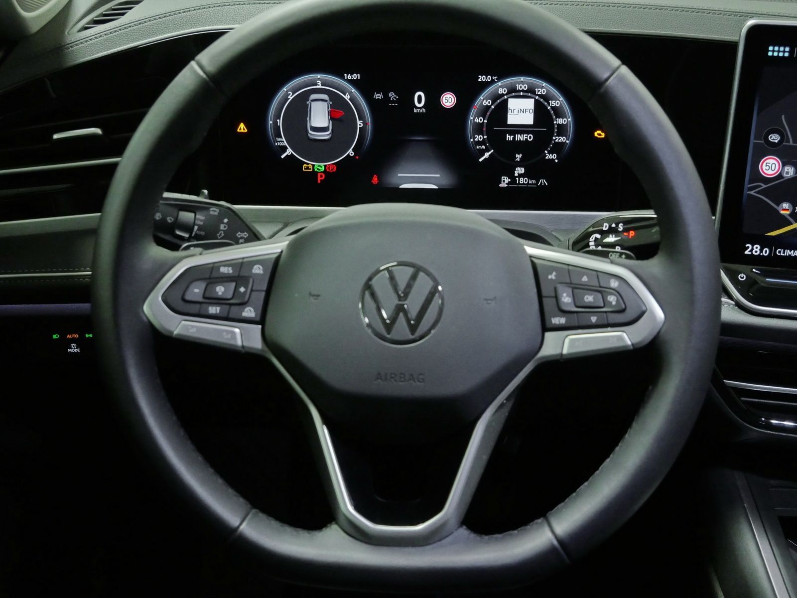 Volkswagen Passat Variant - Bild 9