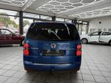Volkswagen Touran 2.0 TDI Highline, 7-Sitzer, DSG, Navi - Volkswagen Touran aus 2007: Highline