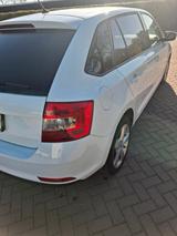 Skoda Rapid 1.4 TDI Active Active - Skoda Rapid Active mit Diesel-Antrieb