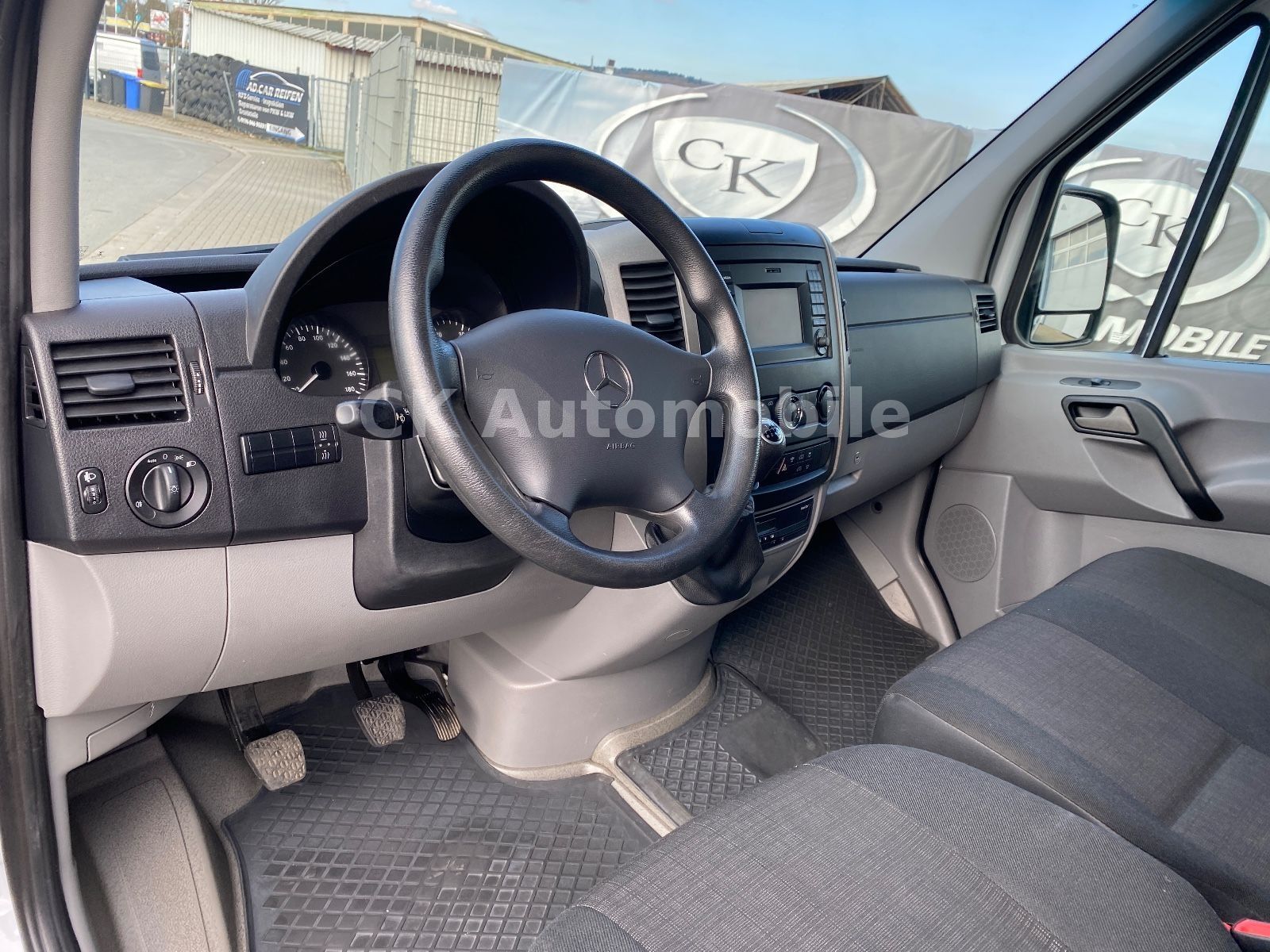 Fahrzeugabbildung Mercedes-Benz Sprinter II Kasten Maxi 316 CDI/Klima/AHK  3,5 T