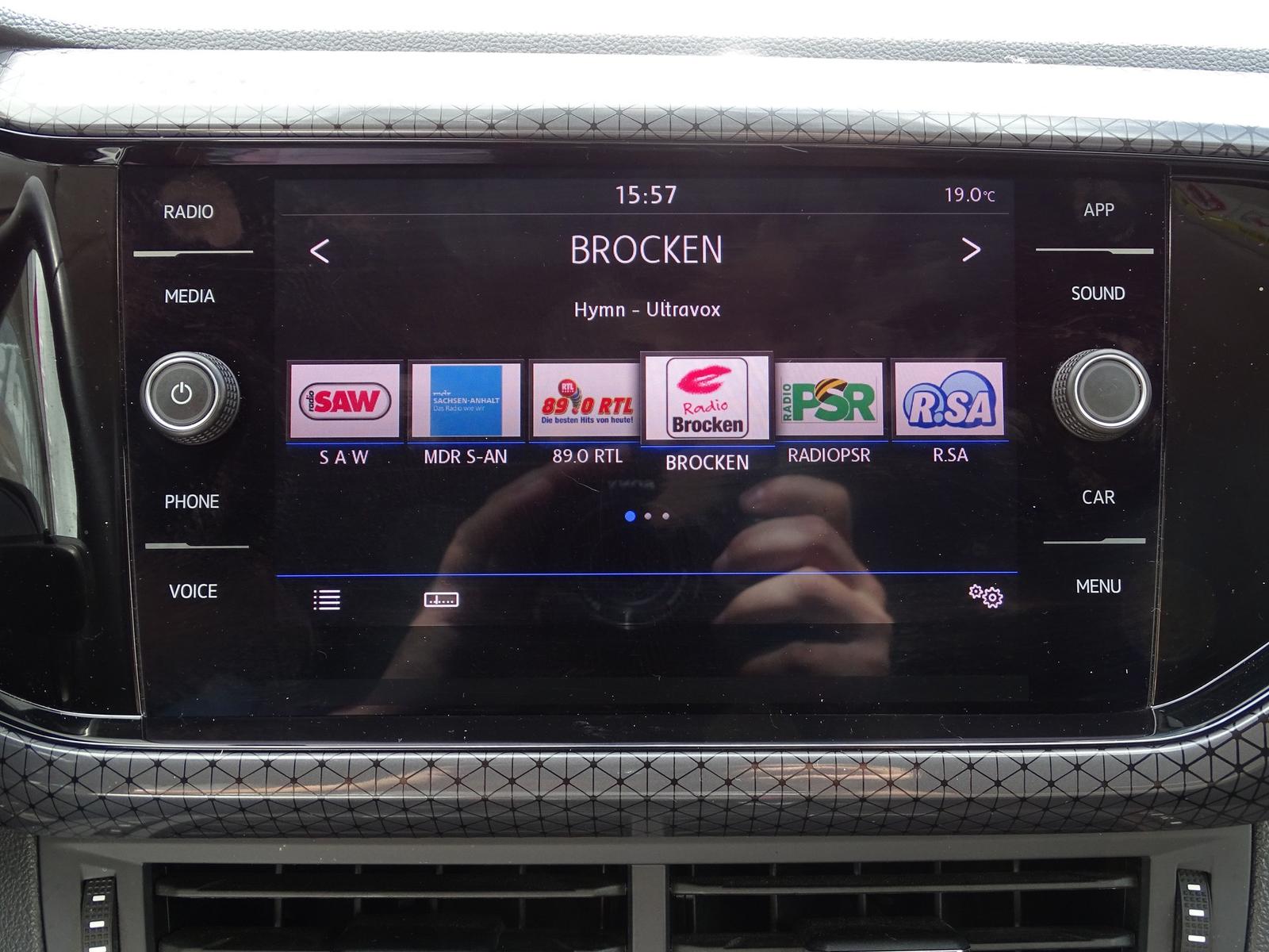 Volkswagen T-Cross 1.5 TSI R-Line LED ACC Klimaaut. PDC, миниатюра 11