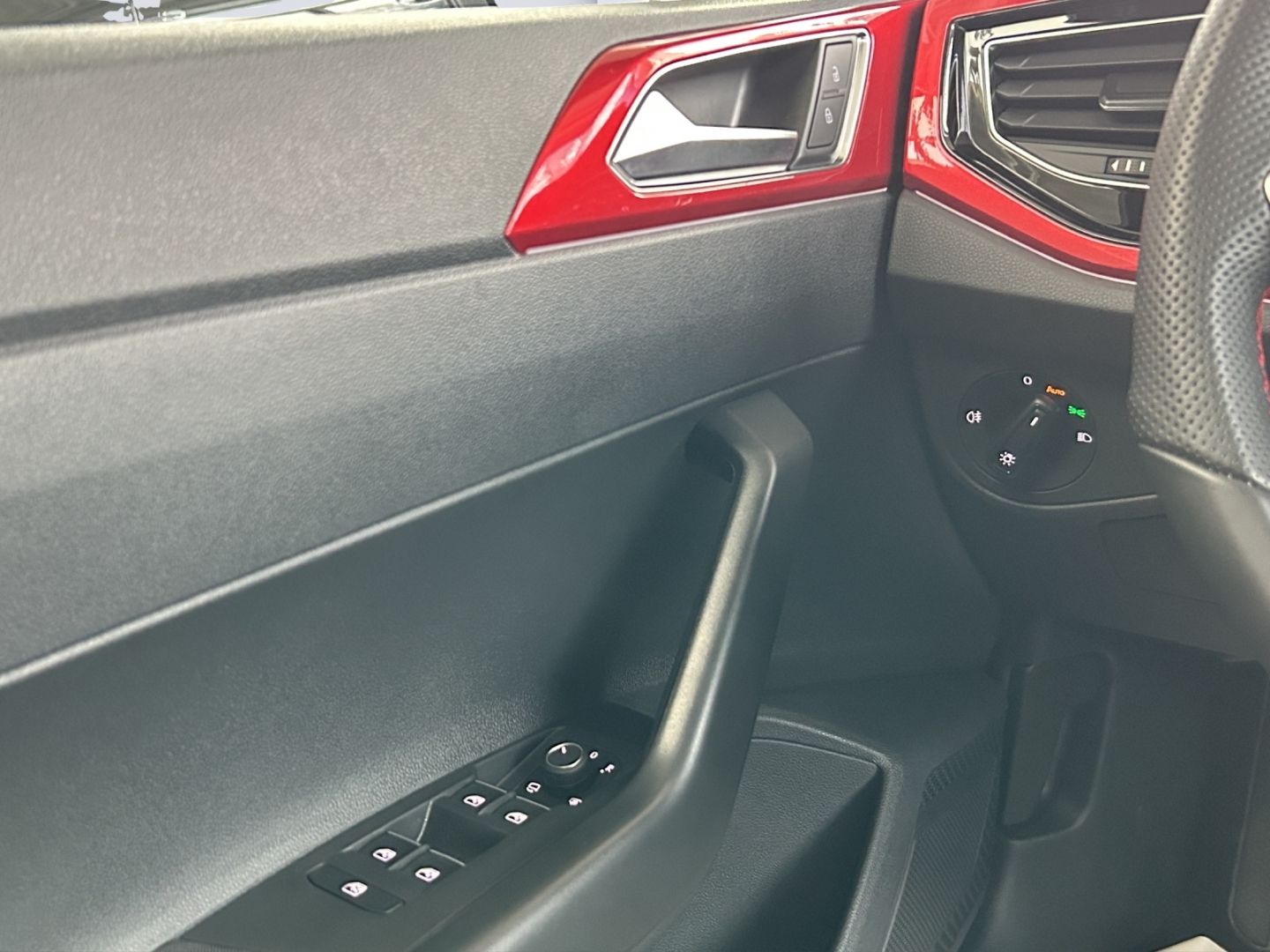 Polo VI 2.0 TSI 152kW MatrixLED PDC Rückfahrkame