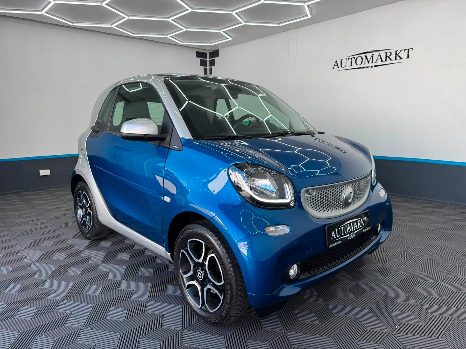 Smart ForTwo|0.9|AUTOMATIK|NAVI|PANO|SHZ|TEMPOMAT