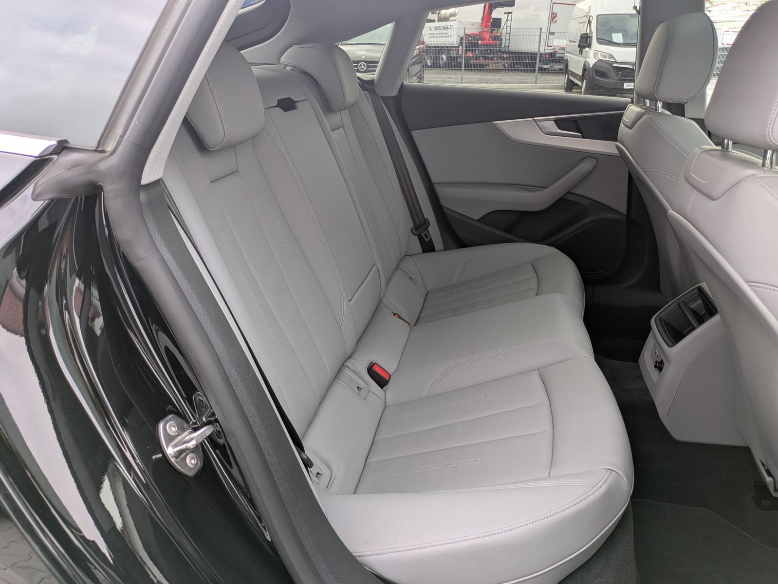 Fahrzeugabbildung Audi A5 40 TFSI quattro MATRIX*PANO*LEDER*ACC*KAMERA