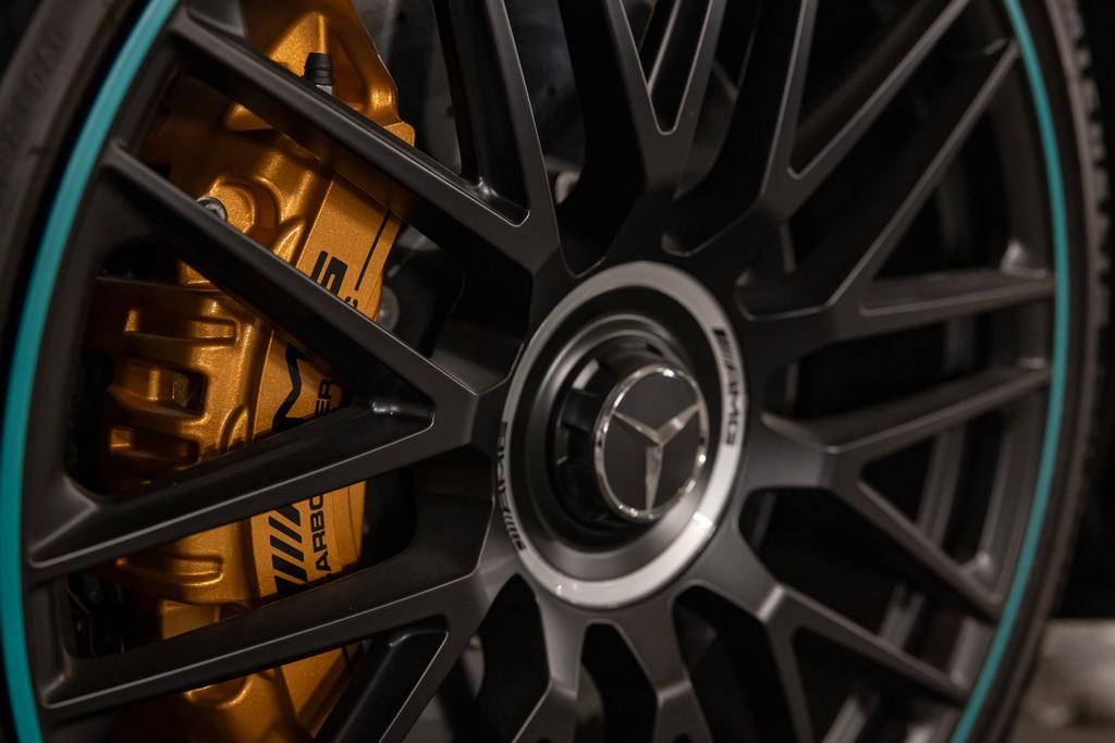 Mercedes-Benz SL 63 AMG