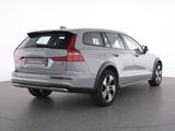 Volvo V60 Cross Country B4 AWD Plus+WINTERPAK+AHK+ - Volvo Gebrauchtwagen in Essen