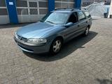 Opel Vectra, kein Tüv, Nr. 115 - Opel Vectra aus 1998: Kombi