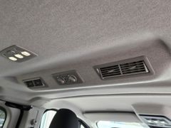 Fahrzeugabbildung Trafic Combi L2H1 3,0t Evolution 9 Sitzer 2.0 BL