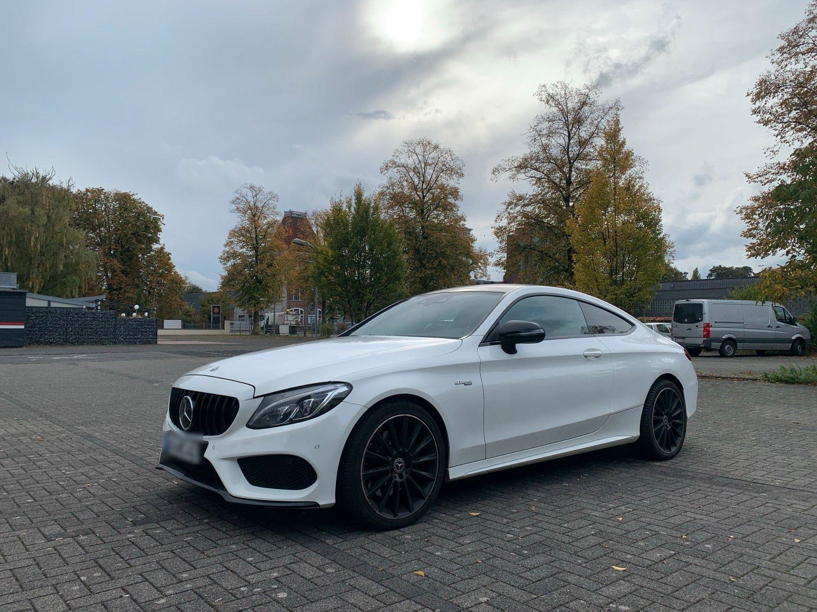 Mercedes-Benz C 400