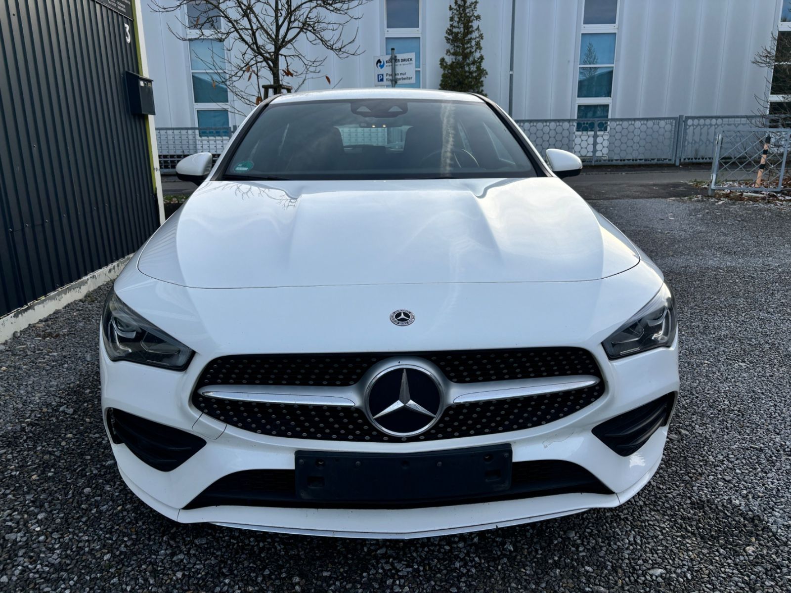 MERCEDES-BENZ CLA 200 Shooting Brake AMG