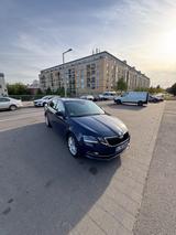 Skoda Octavia 2.0 TDI SCR DSG Style (StHZ) - Skoda Octavia mit Diesel-Antrieb: Partikelfilter, Limousine