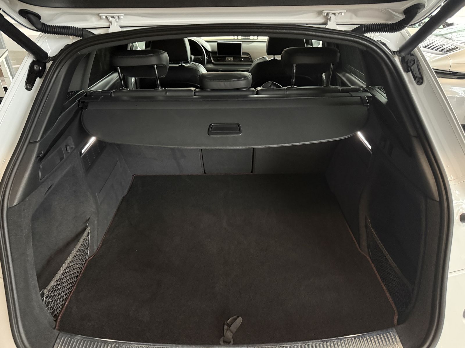 Fahrzeugabbildung Audi Q5 40 TDI qu. Sport S-LINE|NAVI|R-KAMERA|PANO