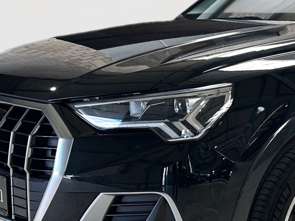 Fahrzeugabbildung Audi Q3 45 2,0 TFSI quattro Navi LED Tempomat Ambie.