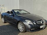 Mercedes-Benz E200 Cabrio Automatik - Mercedes-Benz E 200 mit Benzin-Antrieb: Cabrio, Automatik