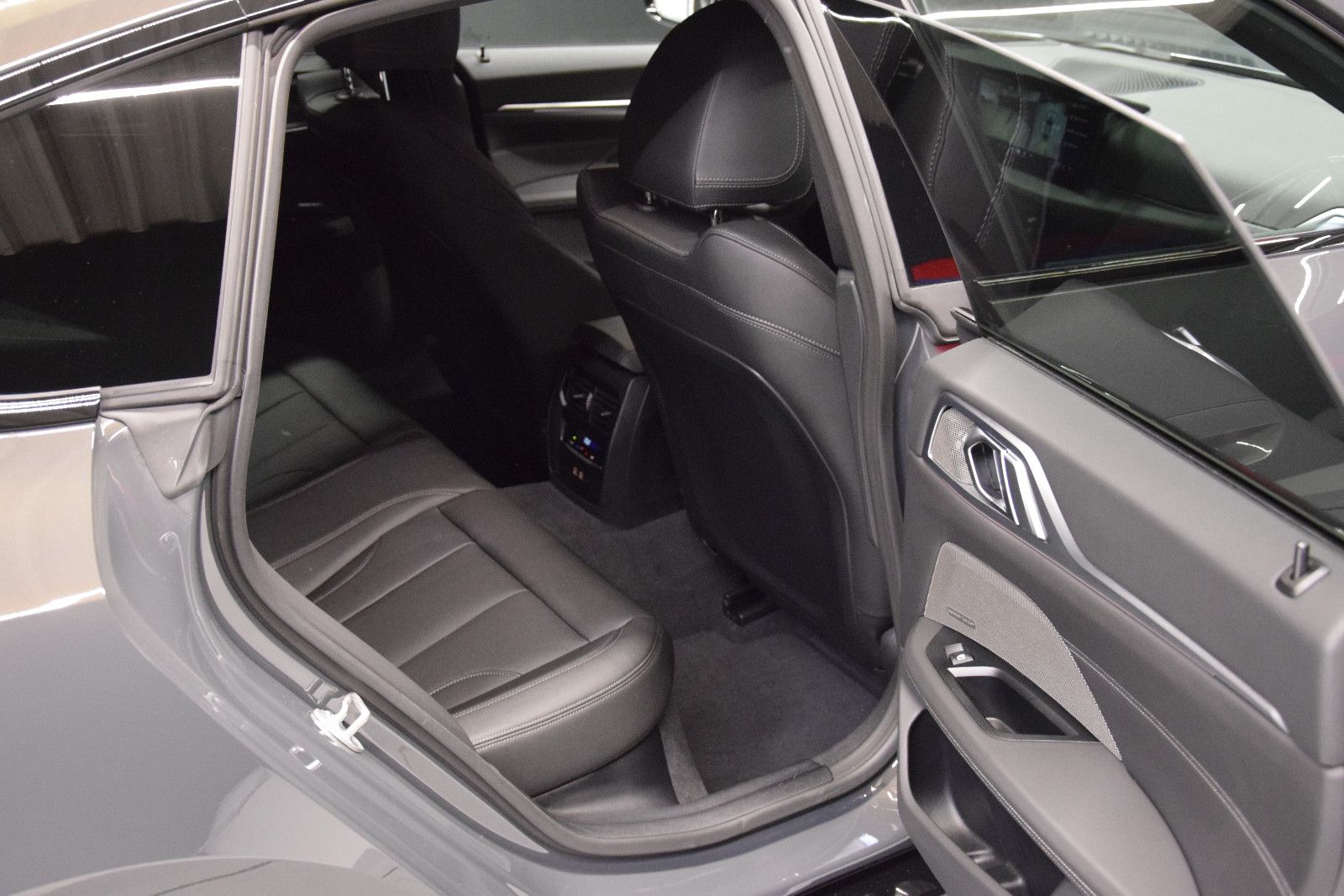Fahrzeugabbildung BMW 420d Gran Coupé xDrive M sport HuD H&k ACC 360°