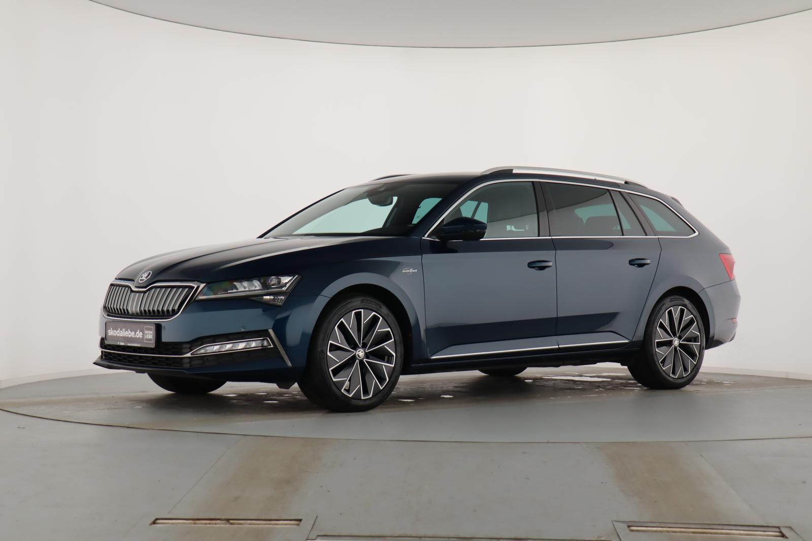Skoda SUPERB COMBI L&K iV DSG HYBRID STAND-HZ+CANTON