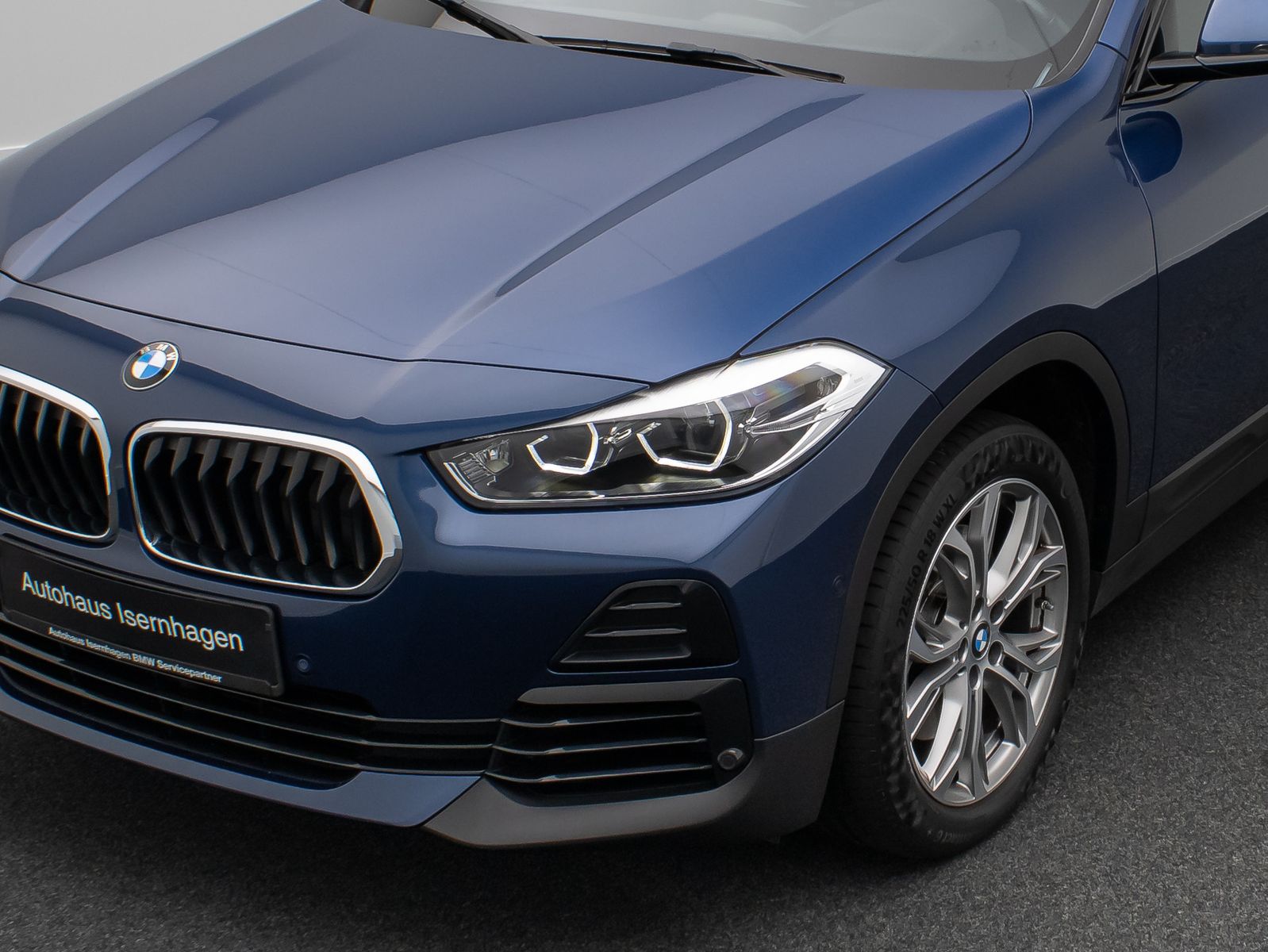 Fahrzeugabbildung BMW X2 sD20i Kamera HiFi Komfort DAB Panorama 18Zoll