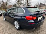 BMW 520 d Touring   Scheckheft. Navi / Pano / EGS - BMW 520 Gebrauchtwagen in München
