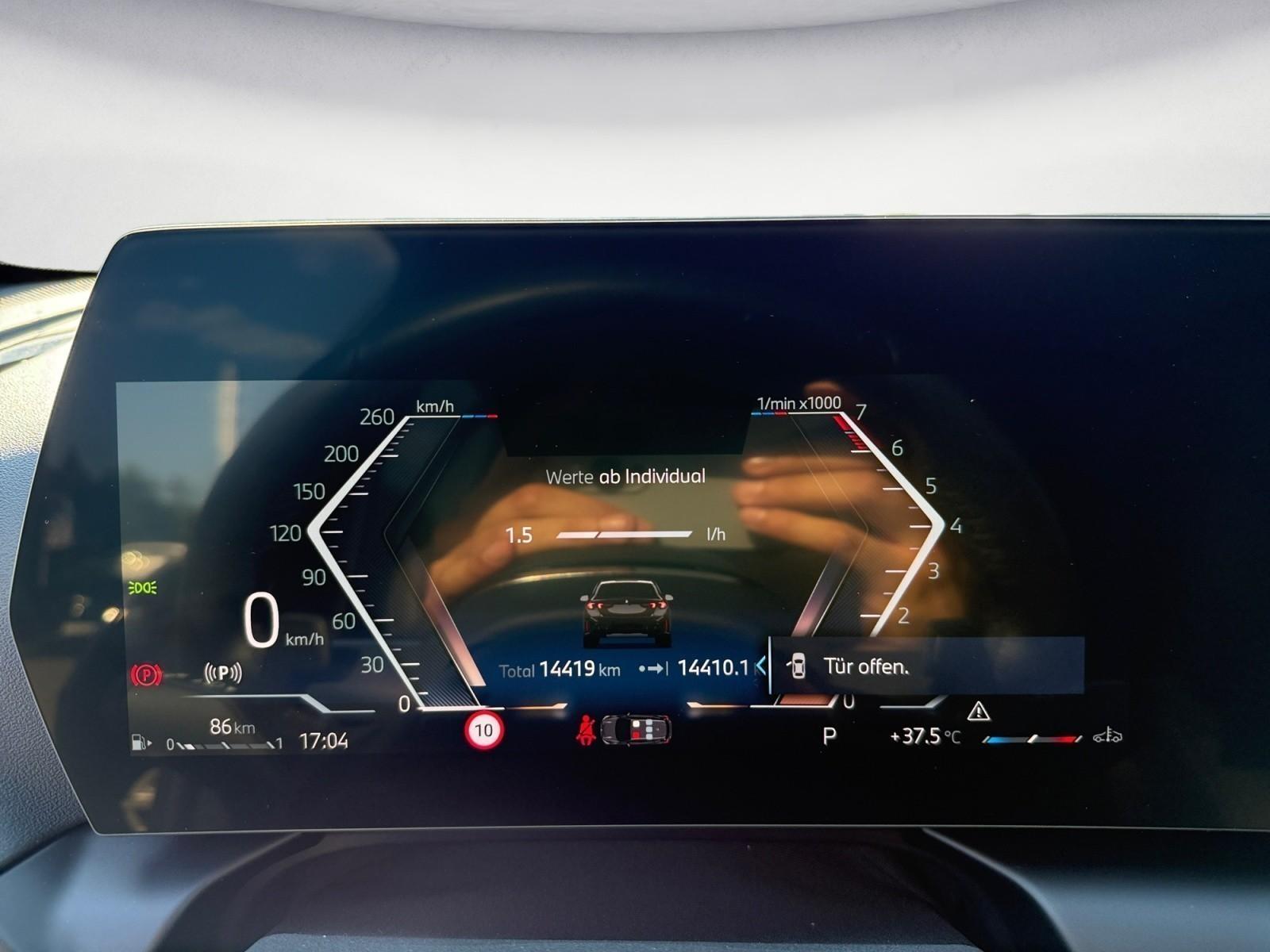 BMW 1 Series M Sport Navi Klima PDC Kamera Sportsitze Sit, миниатюра 27