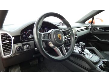 Porsche Cayenne - 6
