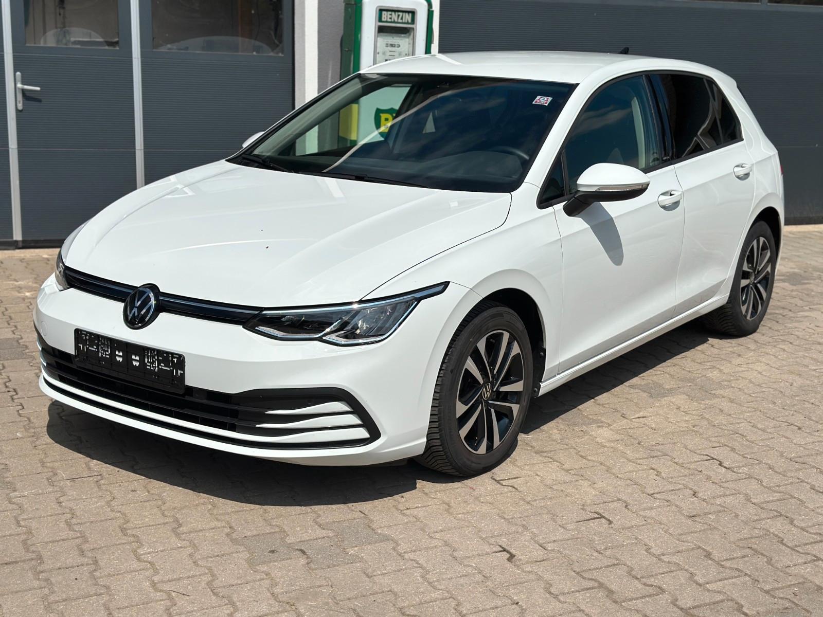 Volkswagen Golf VIII Lim. United