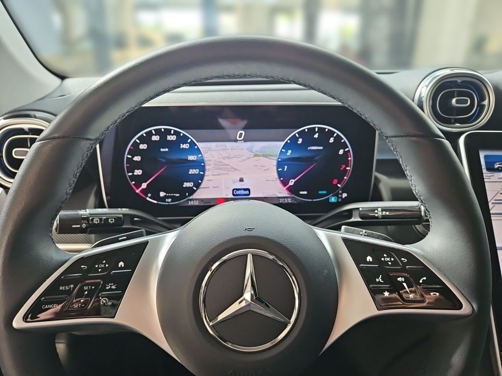 Fahrzeugabbildung Mercedes-Benz GLC 200 4M Avantg. Distronic+ AHK 360° HUD SHZ
