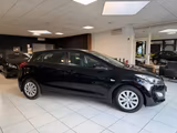 Hyundai i30 1.4 1.HAND KLIMA SHZ LED MFL 8-FACH TOP! - gebrauchte Hyundai i30 aus dem Jahr 2016