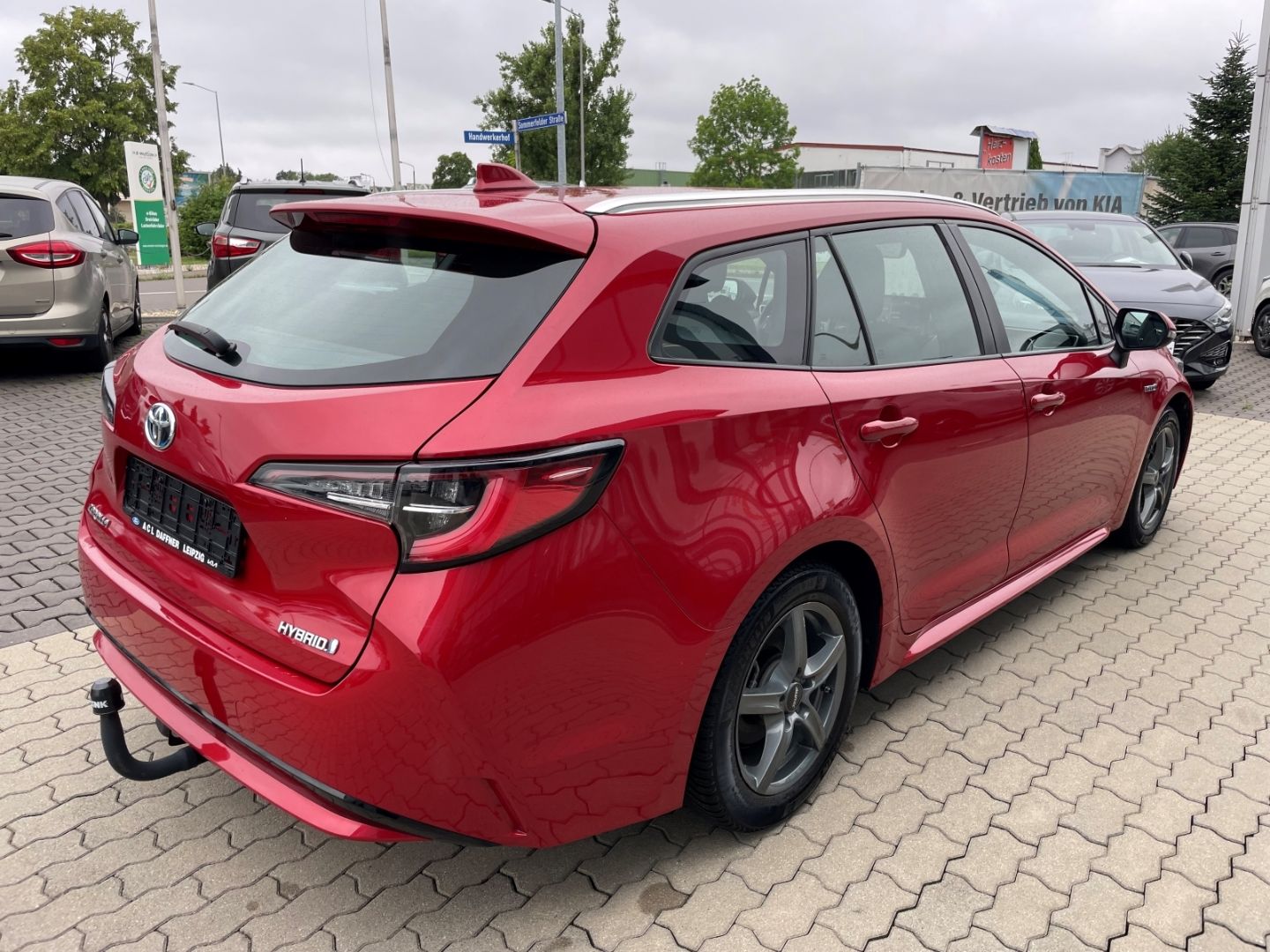 Fahrzeugabbildung Toyota Corolla Hybrid LED Verkehrszeichenerk HeadUpDis