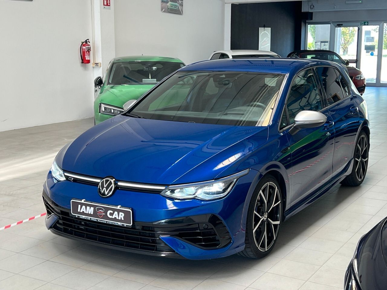 Volkswagen Golf 8 R 2.0 TSI DSG 4Motion AKRAPOVI