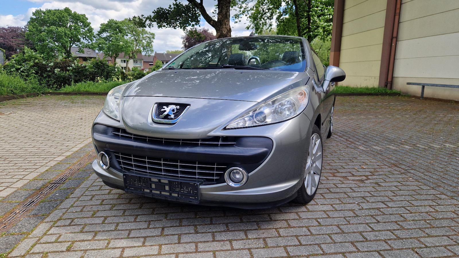 Peugeot 207 CC Sport Klimaautomatik Leder Alu PDC Funk