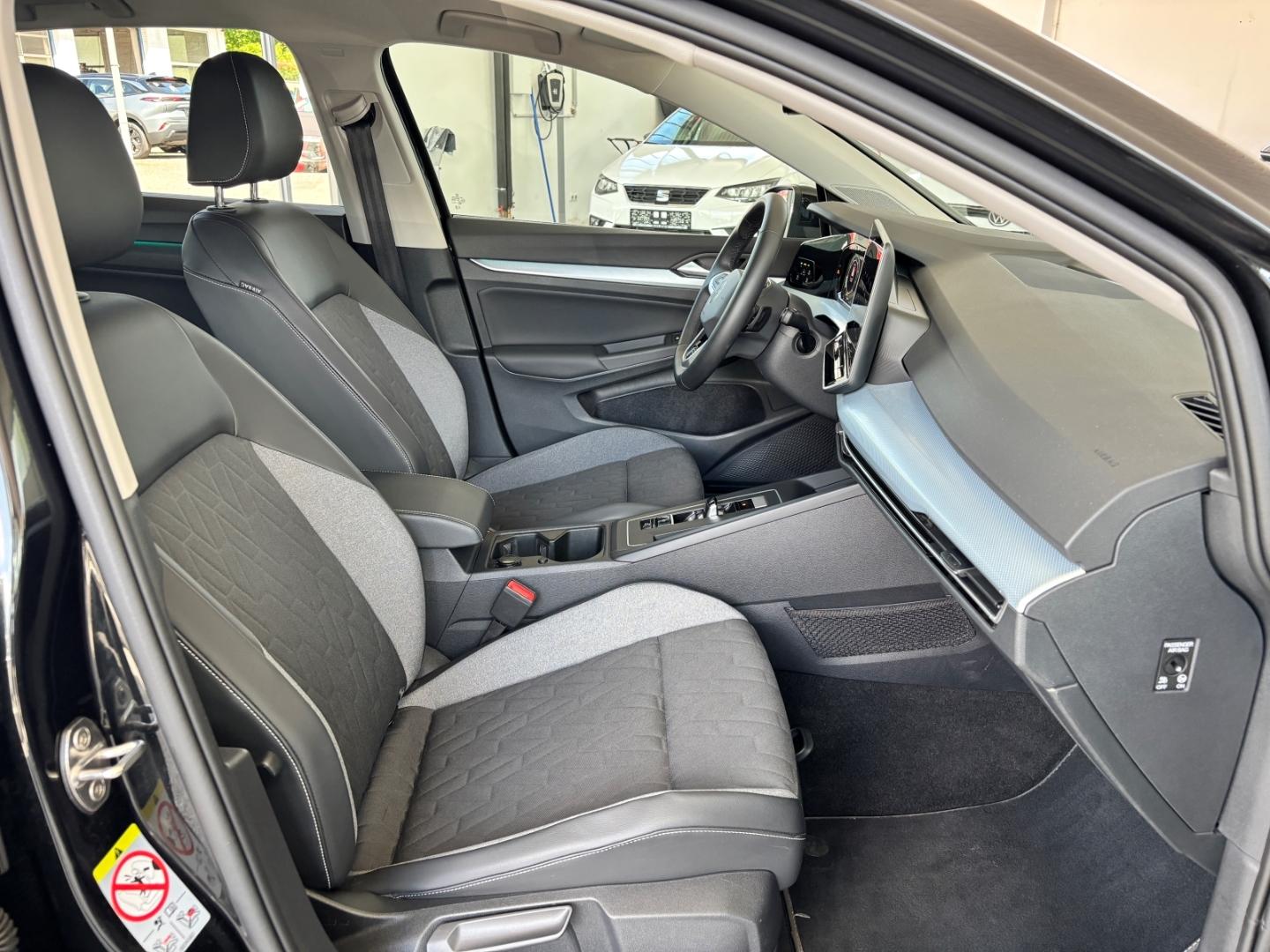 Volkswagen Golf VIII 1.5 eTSI DSG Goal NAVI ACC LED PDC GJR, миниатюра 17