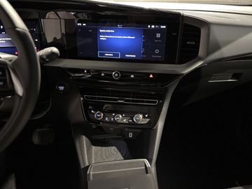 Fotografie 18 des Opel Mokka 1.2 DI Turbo Automatik Komfort + Tech Pake