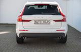 Volvo XC60 B4 AWD Diesel Momentum Pro - Volvo XC60 mit Anhängerkupplung