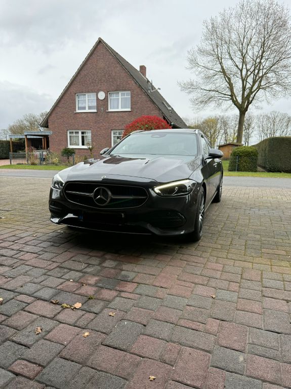 Image of Mercedes-Benz C 220