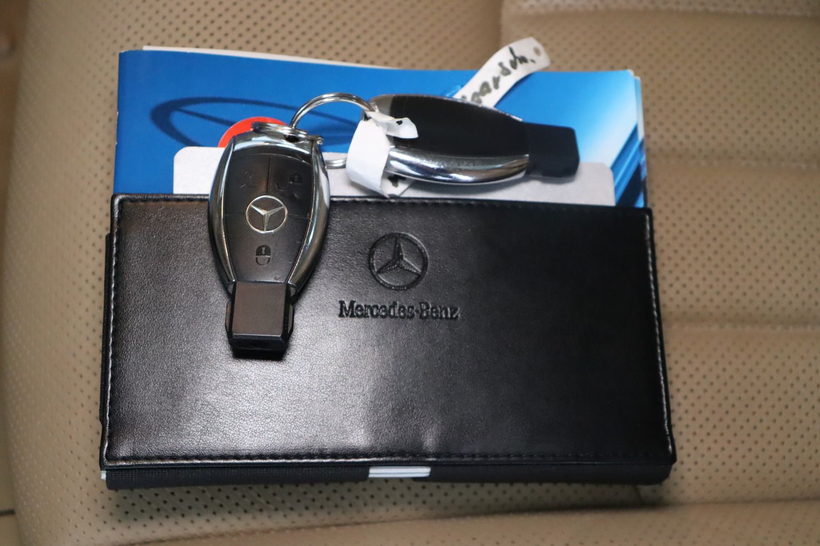 Fahrzeugabbildung Mercedes-Benz CLS 350 CGI Navi * Xenon * 1.Hand