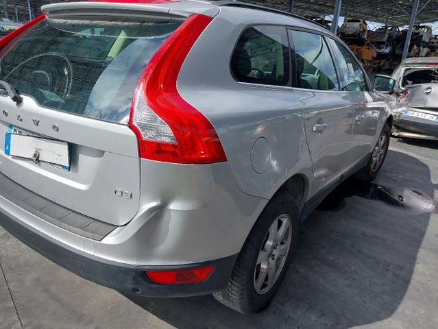 Volvo XC60 D3 163 AWD MOMENTUM GEART