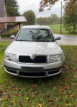 Skoda Superb 1.8T 5 Gang Bastler / Projekt... - gebrauchte Skoda Superb aus dem Jahr 2002