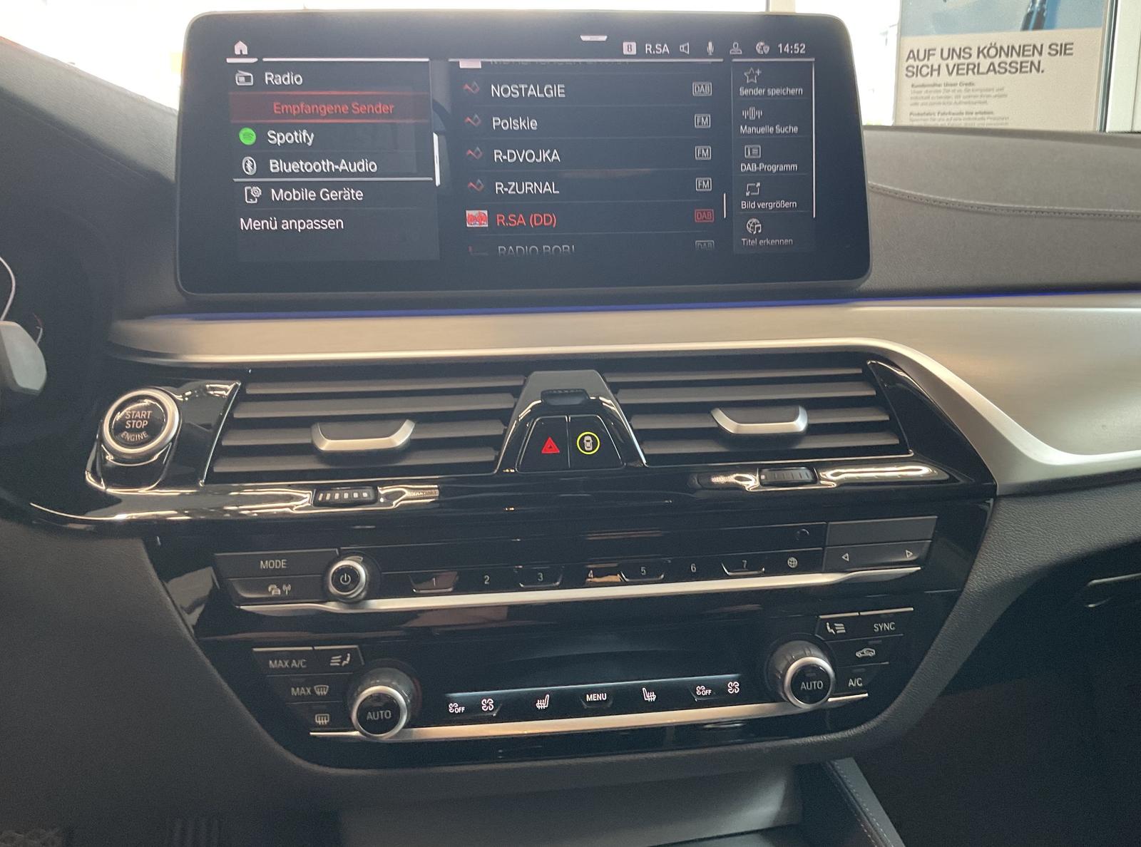 BMW 530d Touring Head-Up HK HiFi DAB WLAN RFK Shz