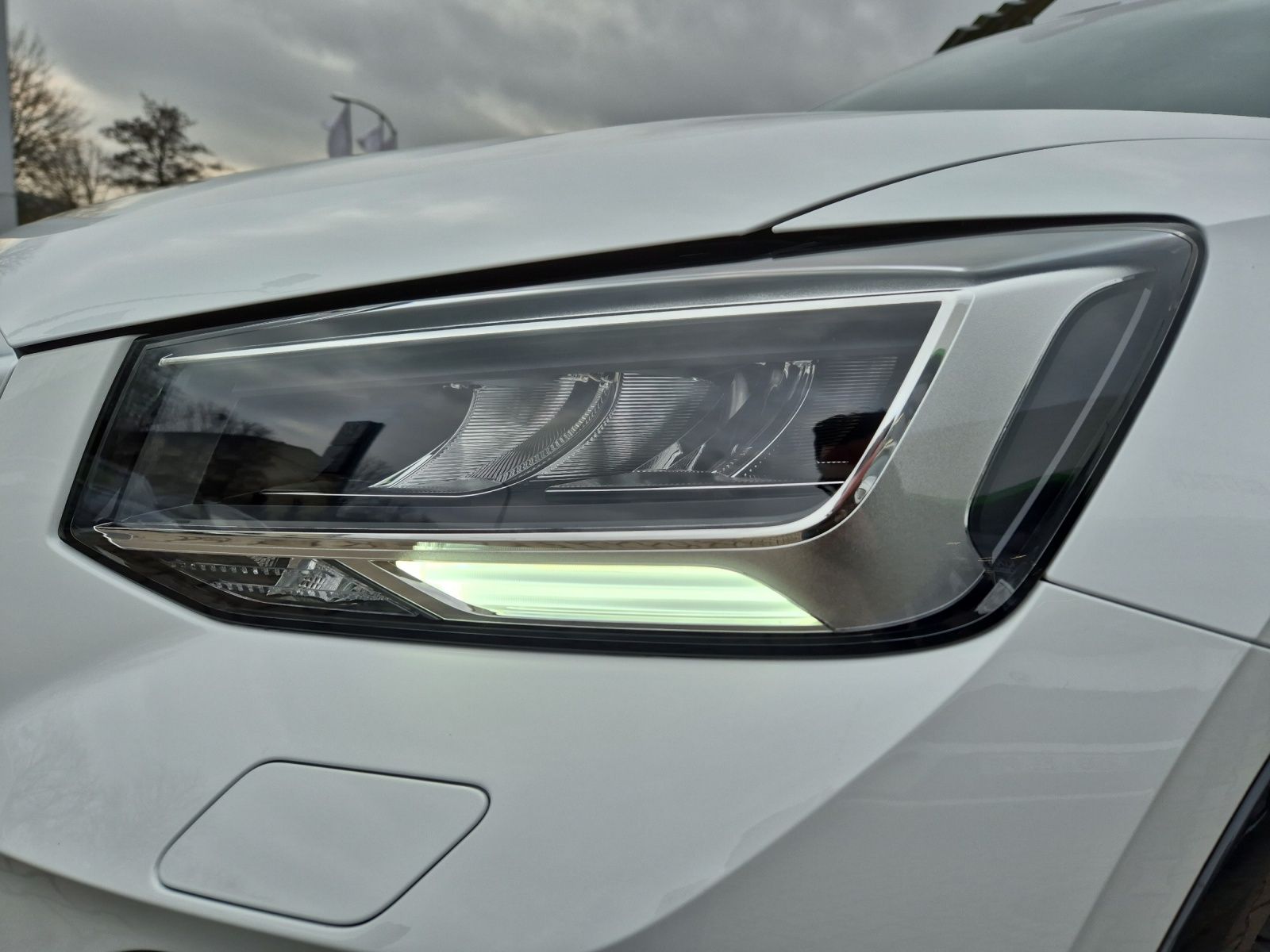 Fahrzeugabbildung Audi Q2 35 TFSI advanced S tronic LED