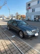 Mercedes-Benz Mercedes W211 320cdi Mopf 7G Tronic - Mercedes-Benz 320 in Stuttgart