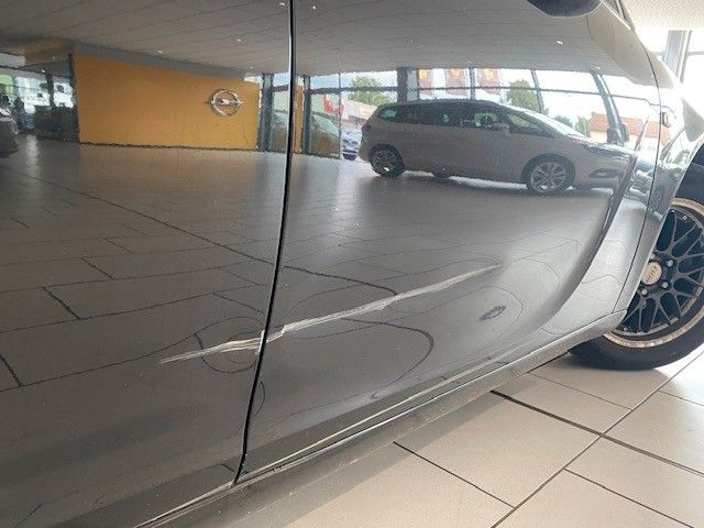 Fahrzeugabbildung Opel Insignia ST 1.4 INNOVATION SHZ/ALU/6-GANG/AHK