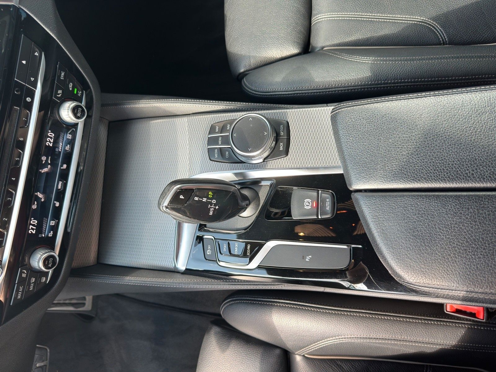Fahrzeugabbildung BMW 540 Touring dxDrive M Sport