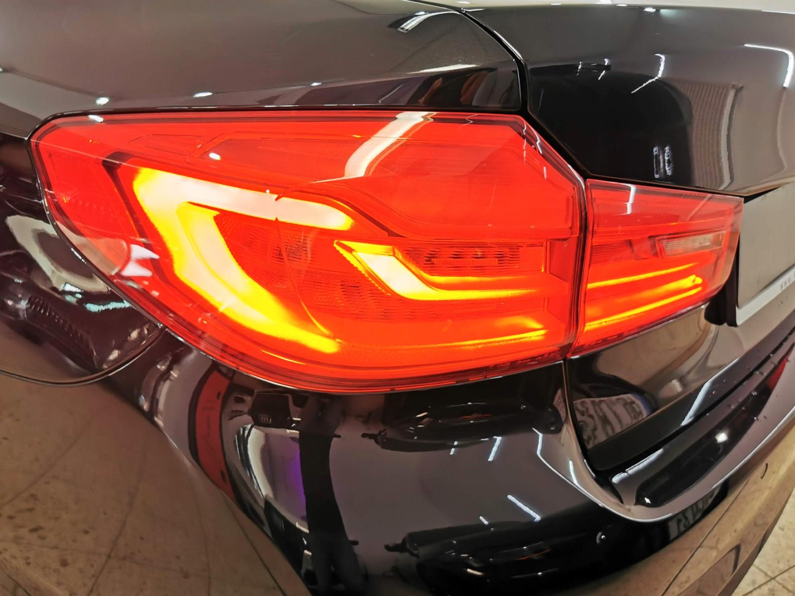 BMW 530i | LED | ACC | KAM [12M. GARANTIE]